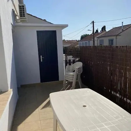 Apartment T2 Centre A 400m De La